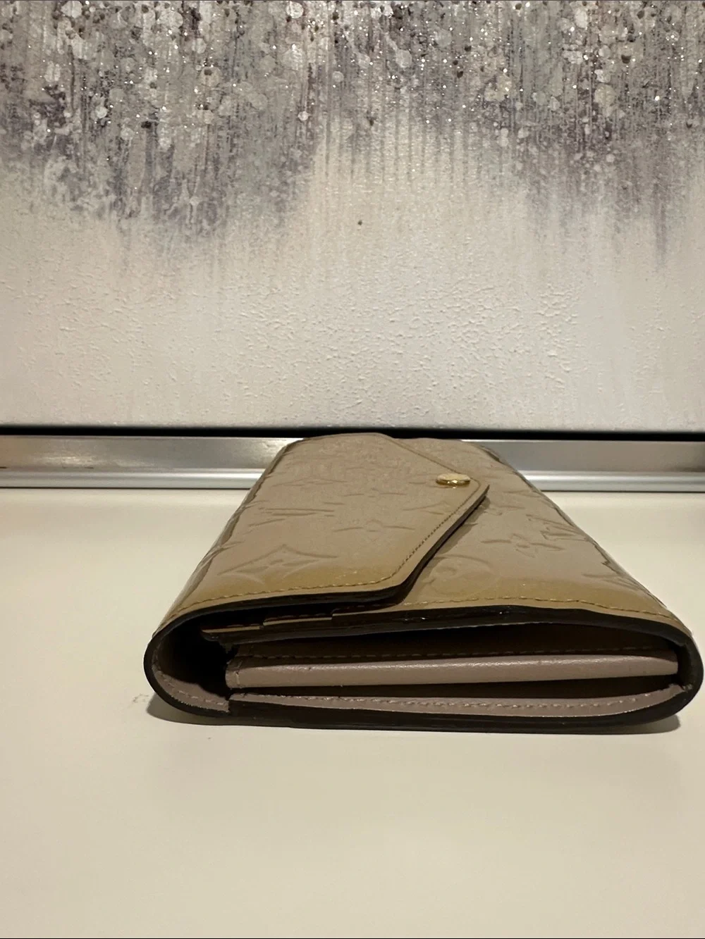Louis Vuitton Taupe Vernis Patent Envelope Wallet - Picture 5 of 8